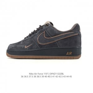 耐克 Nike Air Force 1 '07 Low 空军一号含气垫 低帮小白鞋 百搭厚底增高休闲运动板鞋。柔软、弹性十足的缓震性能和出色的中底设计，横跨复古