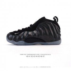 公司级 耐克Nike Air Foamposite One 男鞋 时尚运动鞋潮篮球鞋 它是一双内场的后卫战靴 97年1月份首期发行 使用Foamposite一次