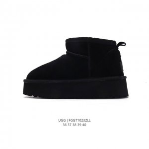 UGG 中帮靴子 雪地靴 俏皮可爱的百变造型， 美国轻奢品牌UGG 平底系列冬季羊毛一体雪地休闲保暖毛毛家居包头棉鞋。官方同步包装 检验标 材料采用原厂防污防水
