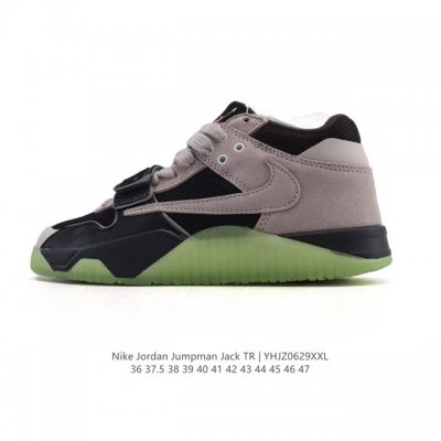 公司级 Travis Scott 的 Jordan Jumpman Jack 训练鞋“Taupe Haze”亮相 Nike 耐克 新款Jumpman 乔丹缓震运
