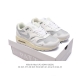 真标 耐克 Nike Air Max 1 男女子运动鞋 从法国建筑中汲取设计灵感，兼具运动风范和时尚格调，是此系列起初搭载 Air 的鞋款。疾速外观、经典缓震配