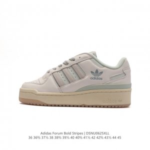 ADIDAS 阿迪达斯 FORUM 84 LOW SHOES 饰有摩登细节的Forum 经典板鞋运动鞋休闲篮球运动鞋。当adidas Forum篮球鞋初次登上球