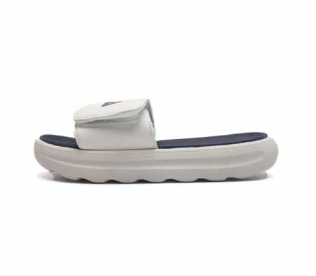 Fila 斐乐 Donut 厚底休闲运动拖鞋 融合时尚的搭配元素 凸显休闲风格 立体电绣fila的logo 展现精致优雅细节 4Cm厚底设计 修饰腿部线条提升比 - 点击图像关闭
