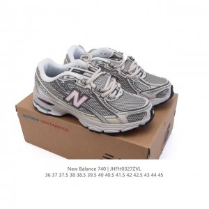 180 new Balance Mr740 Nb新百伦系列复古老爹风休闲运动慢跑鞋。采用轻质牛剖革拼接透气网眼衬垫织物鞋面材质 T-Beam大底提供足步弓支撑