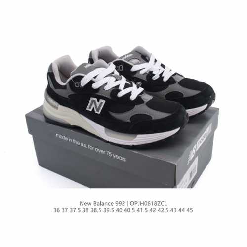 公司级 新百伦New Balance 992 复古风格简约经典舒适百搭时尚休闲鞋缓震透气跑步鞋。鞋面采用猪皮革与织物相结合，尼龙网布在拼接工序上极为繁复，彰显质