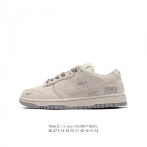 耐克nike Dunk Low 板鞋 Sb系列经典百搭休闲运动板鞋加厚鞋舌的填充，使舒适性大大提升，同时也更方便穿脱中底部分则加入了脚感柔软舒适zoomair气