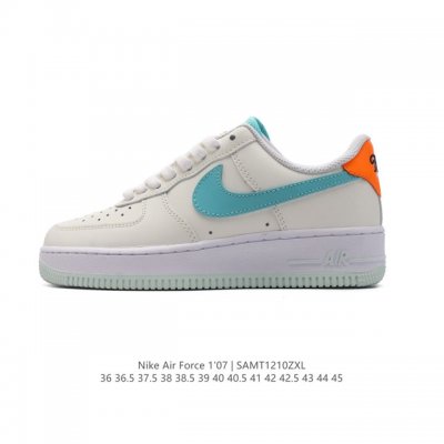 耐克 Nike Air Force 1 '07 Low 空军一号含气垫 小白鞋 低帮百搭厚底增高休闲运动板鞋。柔软、弹性十足的缓震性能和出色的中底设计，横跨复古