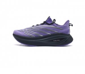 新百伦 New Balance Nb 男女鞋rc Elite系列 马拉松专业竞速碳板跑步鞋 搭载全新升级的全脚掌 Fuelcell科技中底 其优秀的疾速回弹性能
