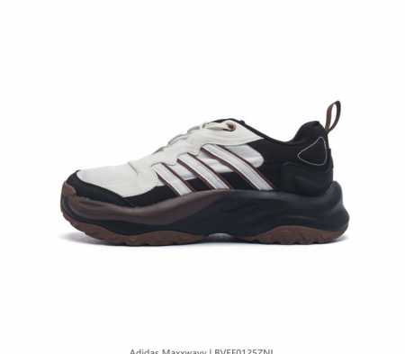 Adidas 阿迪达斯 增高又显瘦 阿迪 新老爹鞋 Adidas Maxxwavy 鞋身选择大面积网眼织物 热熔压胶以及皮革材质组成 既保证透气性 又使其具有较 - 点击图像关闭