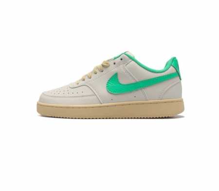 耐克nike Court Vision Low 校园风低帮复古篮球板鞋男女运动鞋 延续 年代复古篮球鞋 添加学院风细节 皮革组合鞋面 利落风格 重现复古篮球风范 - 点击图像关闭
