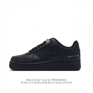 耐克 Nike Air Force 1 '07 Low 空军一号含气垫 低帮百搭厚底增高休闲运动板鞋。柔软、弹性十足的缓震性能和出色的中底设计，横跨复古与现代的