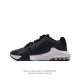耐克 Nike Air Max Impact 4 耐克经典复古男子全掌大气垫缓震跑步鞋。這雙輕盈而穩固的籃球鞋，讓你在鞋跟 Max Air 緩震系統的助攻下，自