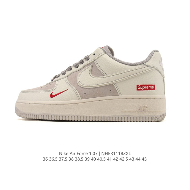耐克 Nike Air Force 1 '07 Low 空军一号含气垫 低帮 小白鞋 百搭厚底增高休闲运动板鞋。柔软、弹性十足的缓震性能和出色的中底设计，横跨复
